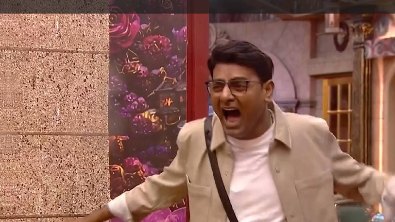 मात्र त्यांना पाहून सागर कारंडेने जी रिॲक्शन दिली, त्यामुळे तो चांगलाच ट्रोल झालाय. त्याचा प्रोमो समोर आला असून तो पाहिल्यावर सोशल मीडिया युजसर्नी सागरची शाळा घेत त्याला ट्रोल केलंय. सध्या सागर कारंडे चांगलाच चर्चेत आहे. 