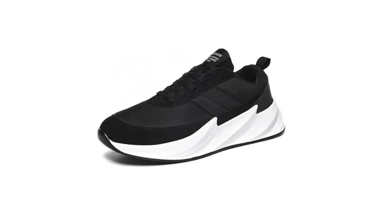 शूज धुतल्यानंतर ते सुकवणे मोठे काम असते. अशा वेळी या पट्ट्यांचा वापर करून तुम्ही शूज दोरीवर लटकवू शकता. यामुळे शूजमधील पाण्याचा लवकर निचरा होतो. तसेच ते चारी बाजूंनी व्यवस्थित सुकण्यास मदत होते.