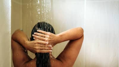 अंघोळीआधी वारंवार घड्याळ का पाहतात इस्त्रायली? युद्धात ‘शॉवर ॲप’ची चर्चा