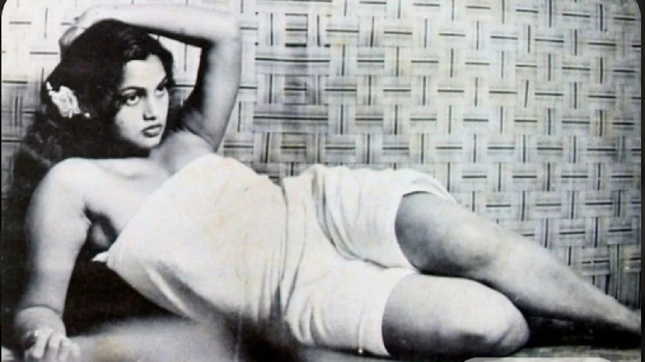 भारतीय चित्रपटसृष्टीत अनेक अभिनेत्री अशा झाल्या ज्यांनी पडद्यावर प्रेक्षकांचे भरभरून मनोरंजन केले पण वैयक्तिक आयुष्यात मात्र मोठ्या संकटांना सामोरे जावे लागले. अशाच अभिनेत्रींपैकी एक म्हणजे सिल्क स्मिता. आपल्या बोल्ड अभिनयामुळे आणि वेगळ्या शैलीमुळे ओळखल्या जाणाऱ्या या अभिनेत्रीचे आयुष्य जितके यशस्वी होते तितकेच ते वेदनादायीही होते.