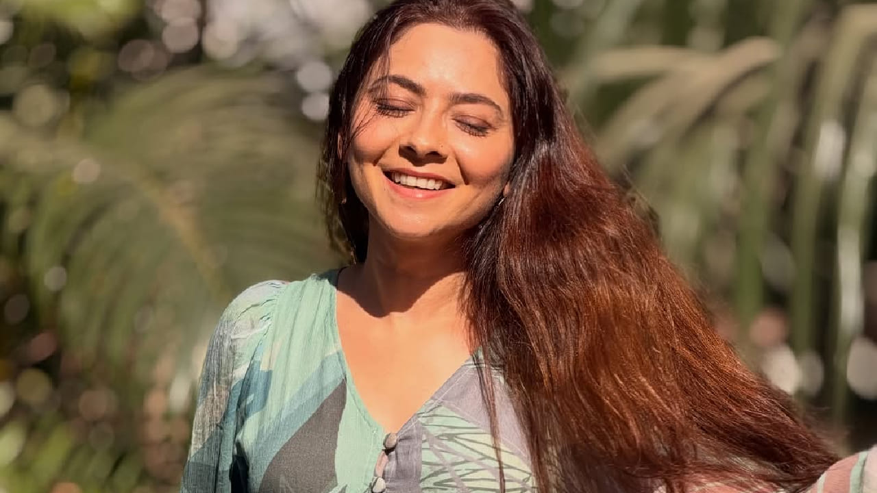 यावर सोनालीने स्पष्ट केले की ती त्या भूमिकेच्या वयोगटातच आहे आणि तिचा लूक भूमिकेच्या गरजेनुसार होता. हा निर्णय चॅनेलचा असल्याचे सांगण्यात आल्यावर सोनालीने वाद न घालता विषय तिथेच संपवला. मात्र, या निकषांबाबत तिने नाराजी व्यक्त केली.