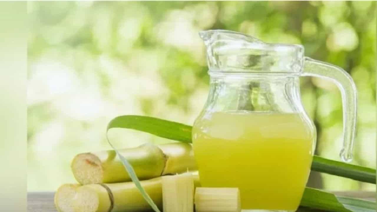 या लोकांसाठी उसाचा रस पिणं ठरू शकतं धोकादायक, जाणून घ्या