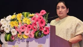 सुनेत्रा पवार यांची मोठी घोषणा! महिलांना कामावरून लवकर सुट्टी मिळणार!.