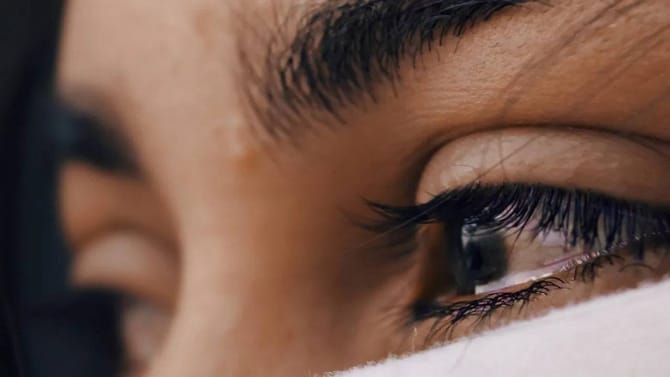 अश्रू आणि घाम खारट का लागतात? अनेकांना माहीतच नाही हे वैज्ञानिक कारण