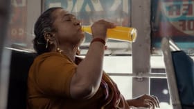 63 वर्षीय अभिनेत्रीची कमाल, 10 दिवसांत 5 पट कमाई, IMDb वर 8.2 रेटींग.