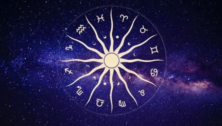 सिंह राशीच्या लोकांनी आरोग्यासंदर्भात थोडं जागरुक राहणे गरजेचे आहे. खूप धावपळ झाल्यामुळे थोडं थकल्यासारखं वाटू शकतं. या आठवड्यात मोठा धनलाभ होण्याची शक्यता आहे. पैसे जपून वापरा. तसेच तुमचा मित्रच तुमचा घात करू शकतो, त्यामुळे गुपित गोष्टी मित्रांना सांगू नका.