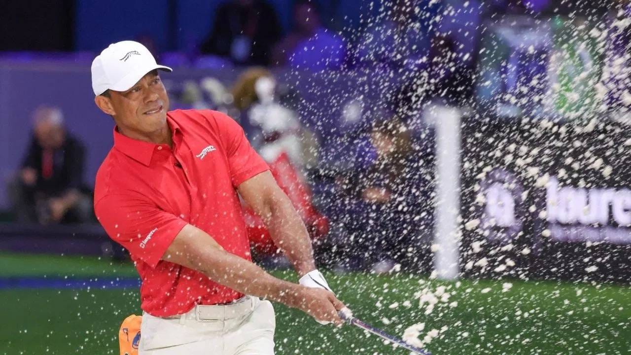 त्याच्याविरुद्ध नशेमध्ये ड्रायव्हिंग, सार्वजनिक संपत्तीचं नुकसान आणि नशेच्या चौकशीला नकार दिल्या प्रकरणी गुन्हा नोंदवण्यात आला आहे. याआधी 2021 साली सुद्धा वूड्सला अपघातानंतर अटक करण्यात आली होती. (Photo: PTI)