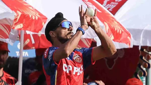 SRH vs PBKS: अर्शदीप सिंगचं आयपीएल कारकिर्दीतील महागडं षटक, 10 चेंडू टाकत दिल्या इतक्या धावा