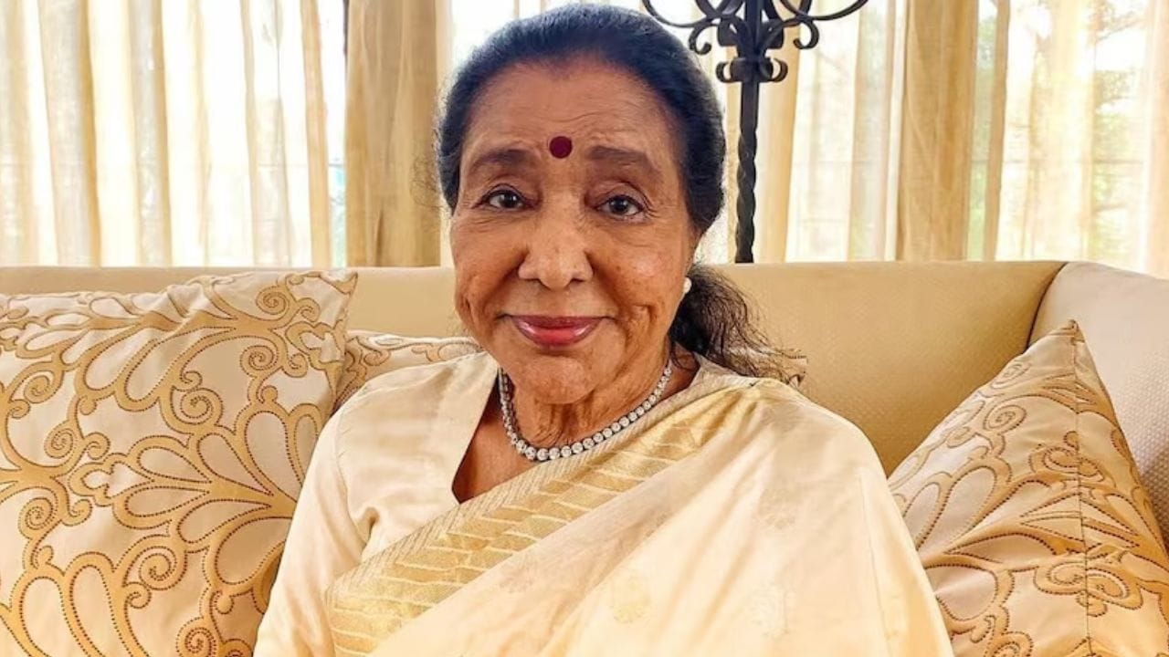 आशा भोसले यांच्या हेल्थची नातीने दिली अपडेट, कशी आहे प्रकृती? शेलारांकडून विचारपूस