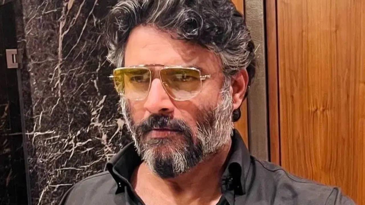 गोल्फ हा श्रीमंतांचा खेळ मानला जातो. अनेकदा चित्रपटात आपण इंडस्ट्रीयलिस्टचा रोल प्ले करणाऱ्या पात्राला गोल्फ खेळताना बघतो. आता आर माधवनने गोल्फ या खेळाशी असलेलं त्याचं नातं आणि अभिनेता म्हणून त्याला या खेळातून काय शिकायला मिळालं? या बद्दल तो बोलला आहे. 