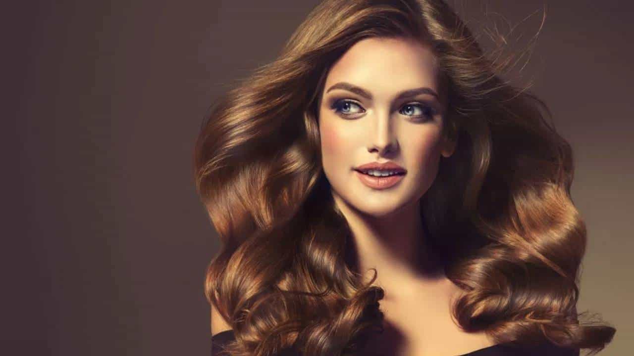 तुमचे केस बाऊन्सी कसे करायचे जाणून घ्या?