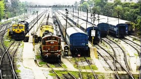 या देशात नाही एकही रेल्वे स्टेशन, दळणवळणासाठी कशाचा करतात वापर?.