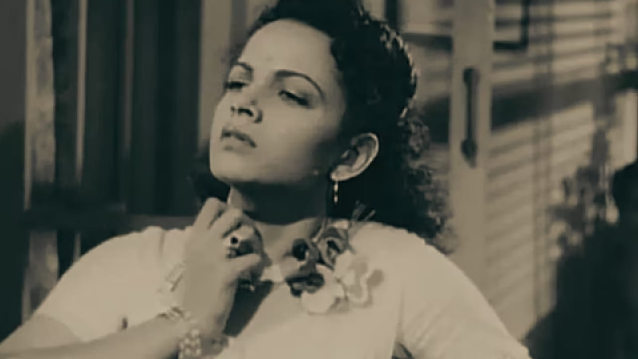 मात्र, काळ बदलत गेला तसं त्यांच्या करिअरला उतरती कळा लागली. नवीन कलाकारांच्या आगमनामुळे त्यांना चित्रपटांमध्ये काम मिळणं कमी झालं. हळूहळू त्यांच्या आर्थिक स्थितीवरही परिणाम झाला. एक काळ असा आला की, ज्यांनी कधी आलिशान जीवन जगलं होतं, त्यांच्यावर उपासमारीची वेळ आली.  त्यांच्या जवळ मूलभूत गरजांसाठीही पैसे उरले नाहीत. त्यांनी आयुष्याची शेवटची काही वर्षे अत्यंत कठीण परिस्थितीत, एकटेपणात घालवली. 30 सप्टेंबर 1981 रोजी कर्करोगाशी झुंज देत त्यांनी अखेरचा श्वास घेतला.