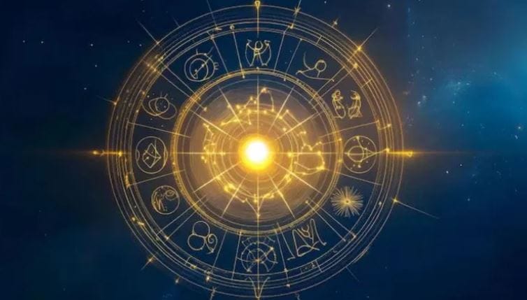 धनू राशीच्या लोकांसाठी 17 एप्रिल रोजीनंतर आर्थिक पातळीवर चांगल्या गोष्टी घडून येतील. व्यवसायात फायदा होऊ शकतो. तसेच कुठे गुंतवलेल्या रकमेतून चांगला परतावा मिळू शकतो. मित्रांना शक्य असेल तर खासगी गोष्टी सांगू नका. मित्र तुमचा फायदा घेऊ शकतो. 