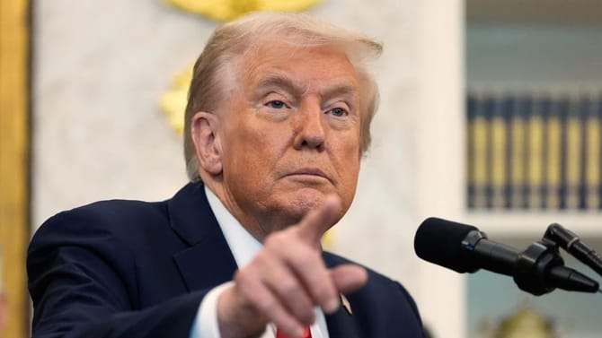 ट्रम्प झुकले; स्ट्रीट ऑफ होर्मूज होणार सुरू, मध्य पूर्वेत मोठा खेळ