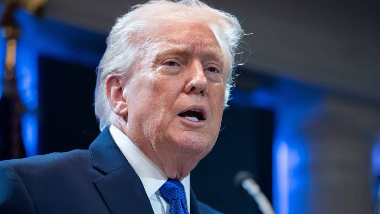 रात्री 8 वाजता सर्वकाही होणार उद्ध्वस्त, जगात हाहाकार, थेट वेळ आणि तारीखही सांगितली, ट्रम्प..