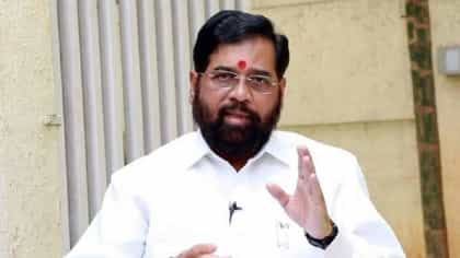 आज एकनाथ शिंदे साताऱ्यात, पण तो आमदार नाही दिसणार, बॅनरवरुन पण गायब