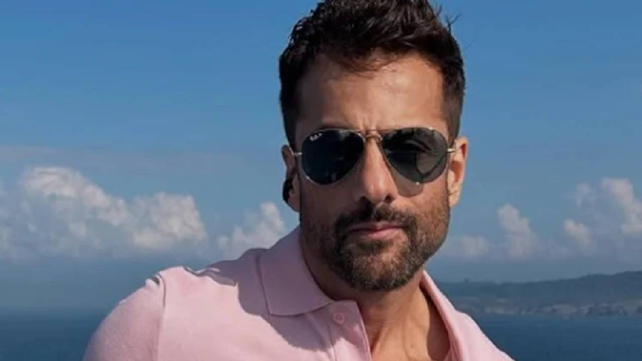 लाडक्या लेकीसोबत फरदीन खानचा डान्स; नेटकरी म्हणाले ‘इंटरनेटवरील सर्वांत गोड व्हिडीओ’