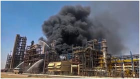 इराण अमेरिका युद्धात खळबळ! भारतासह तब्बल इतक्या तेल कारखान्यात हाहाकार.