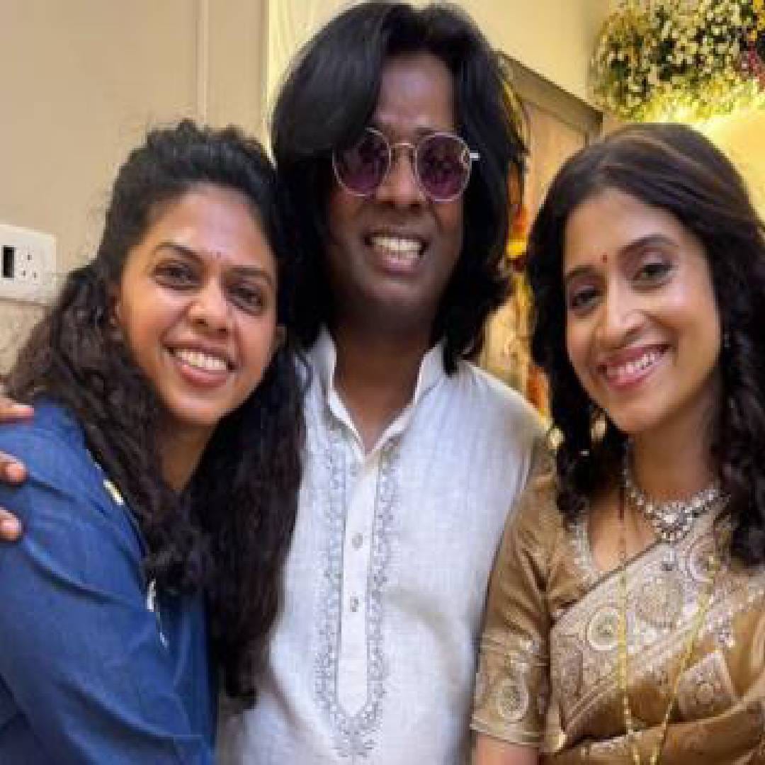 'फिल्टरपाड्याचा बच्चन' म्हणून ओळखला जाणारा गौरव मोरे यानं त्याच्या आयुष्याची एक नवी सुरुवात केली आहे. काही दिवसांपूर्वीच त्याने लग्न केलं आणि त्यानंतर नवीन घरात गृहप्रवेश करत चाहत्यांना आनंदाची बातमी सांगितली. 
