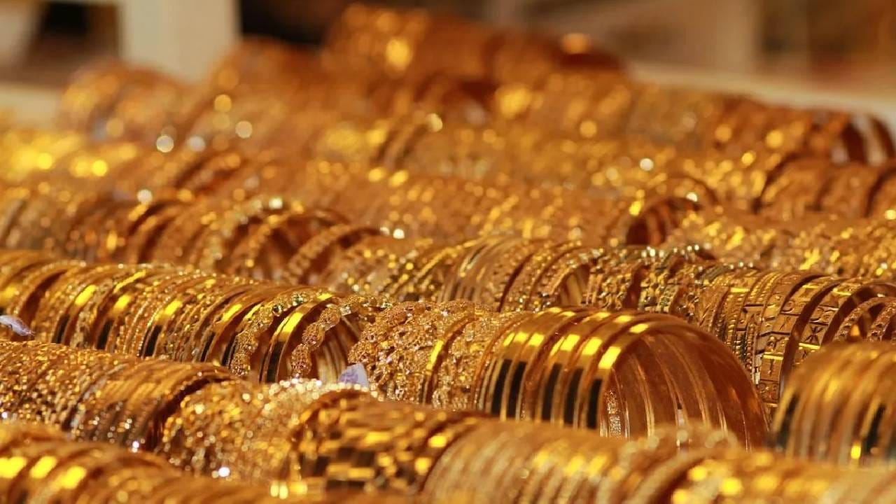 सोने स्वस्त, या 4 कारणांमुळे सोने आणि चांदीच्या भावात मोठी घसरण, थेट..