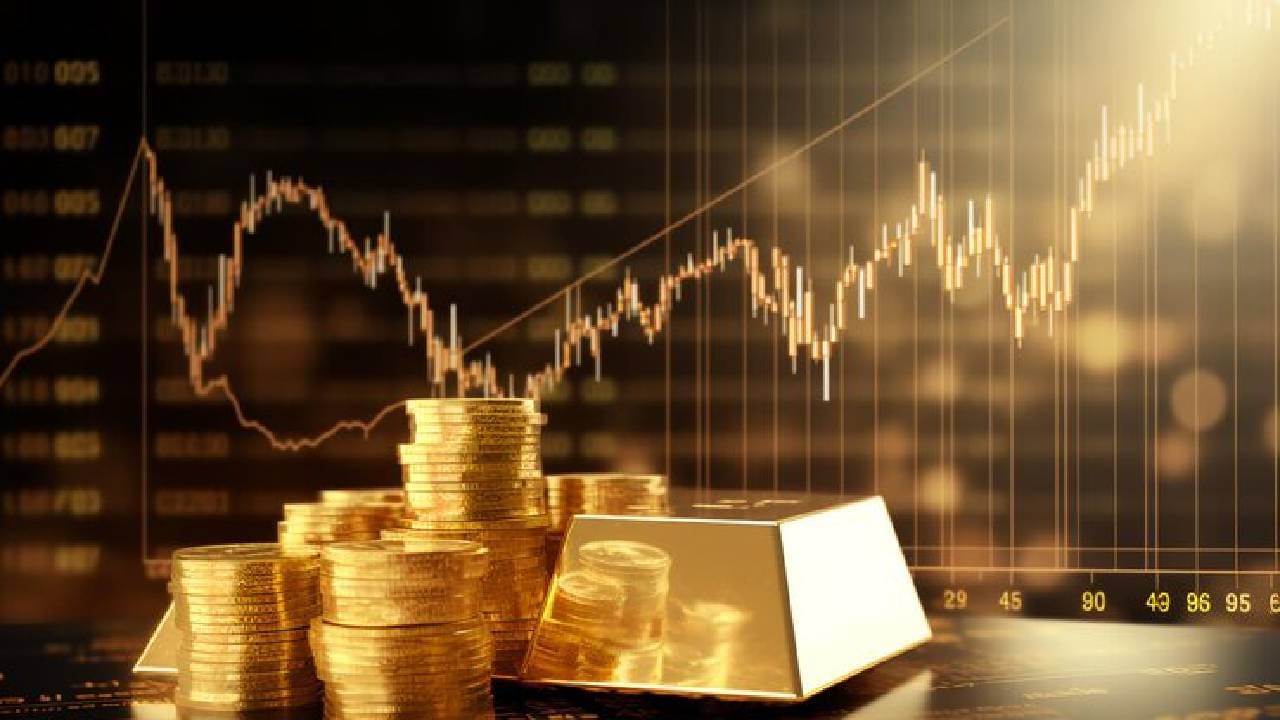 आज 22 एप्रिल रोजी जवळगावच्या सराफ बाजारात सोन्याचे दर जीएसटीसह 1 लाख 56 हजार 766 रुपयांवर पोहोचले आहेत. तर एक किलो चांदीचे भाव जीएसटीसह 2 लाख 60 हजार 590 रुपयांवर आहेत.