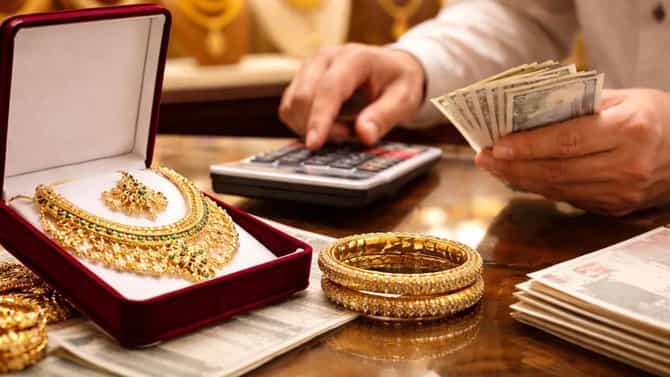 Gold Price Today : आता काही खरं नाही, कालच्यापेक्षा आज सोन्याचे भाव... तुमच्या बजेटच्या...