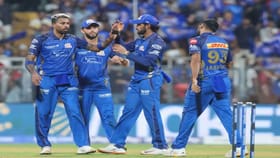 मुंबईचा सलग चौथा पराभव, पलटणच्या स्थितीला तिघे सर्वाधिक जबाबदार.