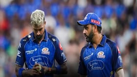 मुंबई इंडियन्सचा राजस्थान विरुद्ध कॅप्टन बदलणार! कोचने काय सांगितलं?.