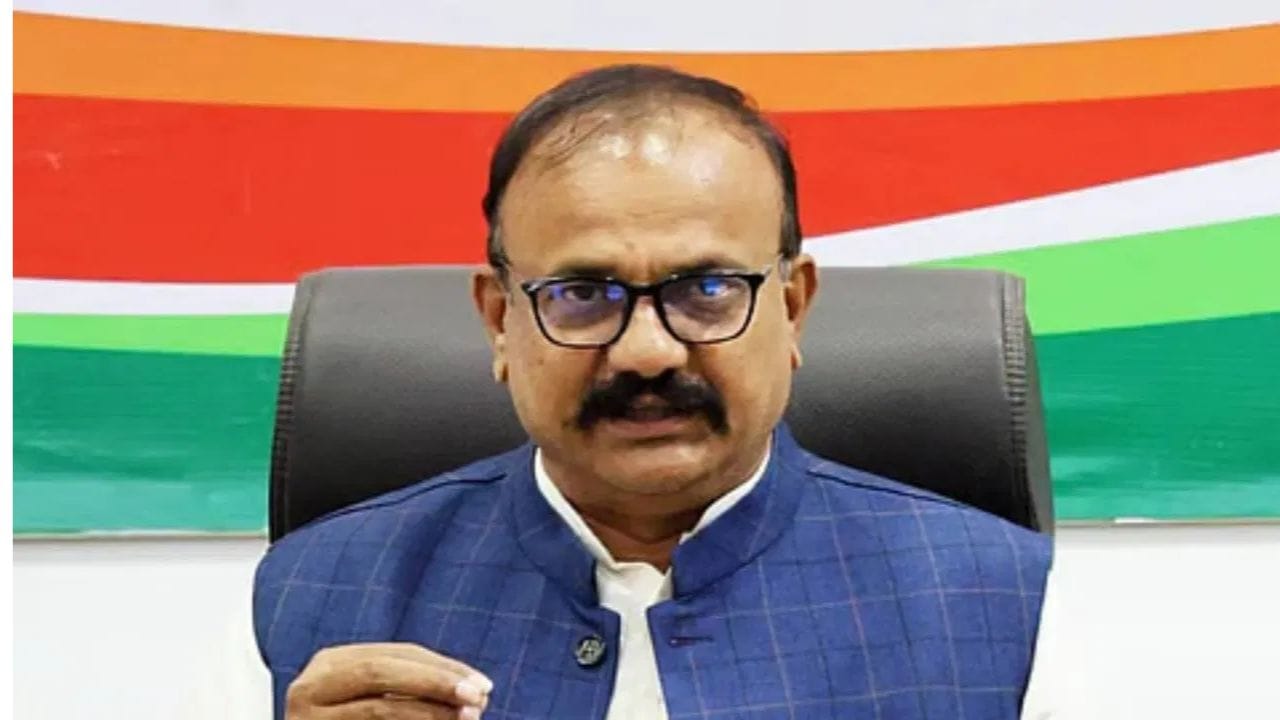 मुख्यमंत्री फडणवीस, ठाकरेंच्या भेटीची चर्चा, काँग्रेसची भूमिका काय? हर्षवर्धन सपकाळ यांची पहिली प्रतिक्रिया