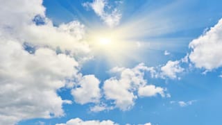 Maharashtra Temperature Today : पुढील 4 तास धोक्याची, प्रशासनाचा मोठा इशारा, घरातून अजिबात बाहेर..