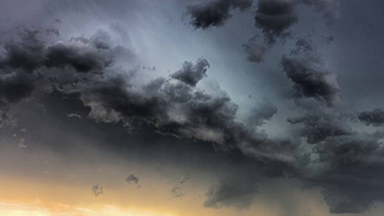 राज्यावर संकट! प्रशासनाकडून हाय अलर्ट जारी, महत्वाच्या कामाशिवाय घराबाहेर पडणे टाळाच, तब्बल..