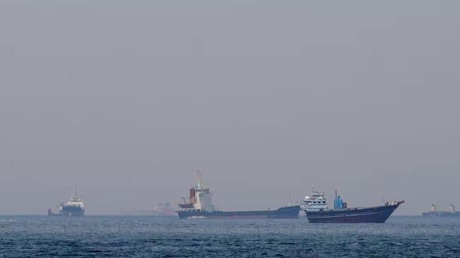 होर्मुज खाडीत या कारणामुळे भारतीय जहाजावर गोळीबार? सरकारकडून अत्यंत..