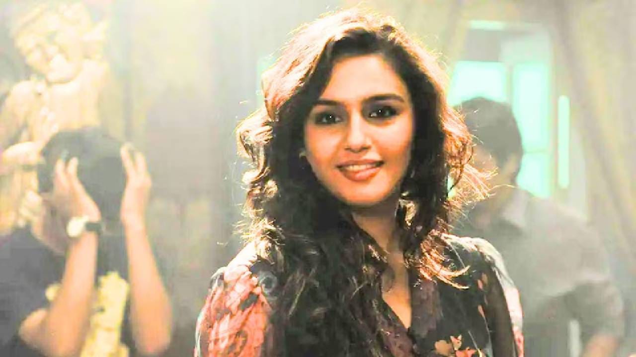 रिलीज झाल्यानंतर या चित्रपटाला समीक्षकांकडून संमिश्र पण चांगले रिव्ह्यू मिळाले. चित्रपटातील वातावरण, बॅकग्राउंड म्युझिक आणि अभिनय लोकांना खूप आवडला. विशेषतः त्याचा डरावना फील आणि कथा सांगण्याची पद्धत वाखाणली गेली. मात्र, काही प्रेक्षकांना याची गती संथ वाटली आणि चित्रपट लांबल्यासारखा जाणवला. सुमारे ३५ कोटी रुपयांच्या बजेटमध्ये बनलेल्या या चित्रपटाने जगभरात जवळपास ४५ ते ५० कोटी रुपयांपर्यंत कमाई केली. अशा प्रकारे चित्रपटाने आपला खर्च भरून काढला. हा चित्रपट मोठा ब्लॉकबस्टर ठरला नसला तरी, त्याच्या भयानक आशयामुळे त्याने आपली एक वेगळी ओळख निर्माण केली.