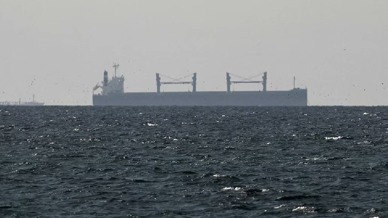 समुद्रात भारताचा मोठा खेळ, थेट आनंदाची बातमी, आता नो टेन्शन, होर्मुज खाडीतून मुंबईला.. समुद्रात भारताचा मोठा खेळ, थेट आनंदाची बातमी, आता नो टेन्शन, होर्मुज खाडीतून मुंबईला..