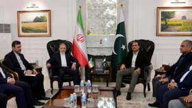 इराणचा पाकिस्तानला मोठा दणका, मध्यस्थी करणे आले अंगलट, थेट...