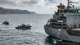 भारतीय जहाजांवर फायरिंग होताच सरकारची मोठी कारवाई, इराणच्या...