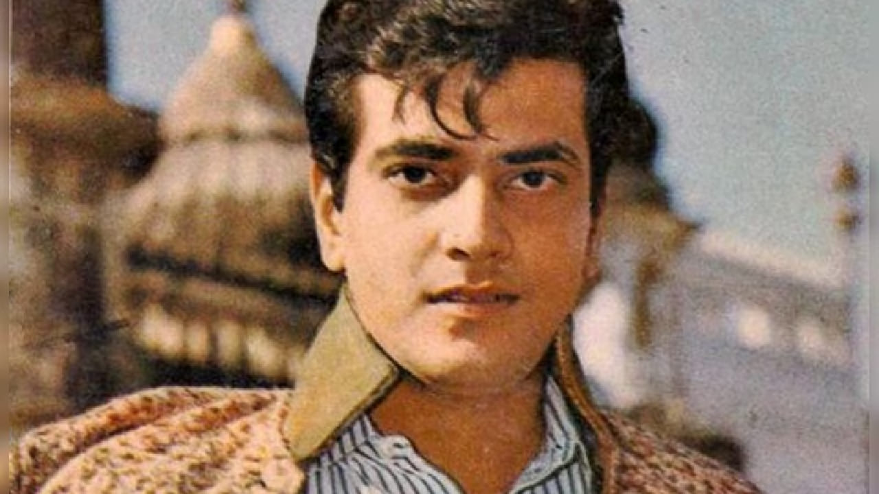 जितेंद्र यांनी हे काम कोणत्याही मोबदल्याशिवाय केलं. त्यामागे त्यांचा उद्देश फक्त एकच होता इंडस्ट्रीत प्रवेश मिळवणे आणि अनुभव मिळवणे. त्या वेळी कदाचित कुणालाही कल्पना नव्हती की हा तरुण पुढे जाऊन हिंदी चित्रपटसृष्टीतील मोठा स्टार बनेल.