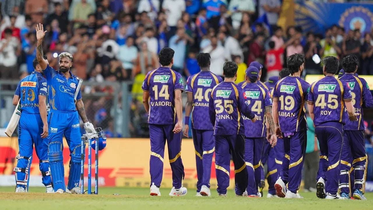 कोलकाता नाईट रायडर्स आणि मुंबई इंडियन्सने संयुक्तपणे 14-14 शतकं दिली आहेत. तर चेन्नई सुपर किंग्स आणि सनरायझर्स हैदराबादने प्रत्येकी 11 शतकं दिली आहेत. (PHOTO CREDIT- PTI)