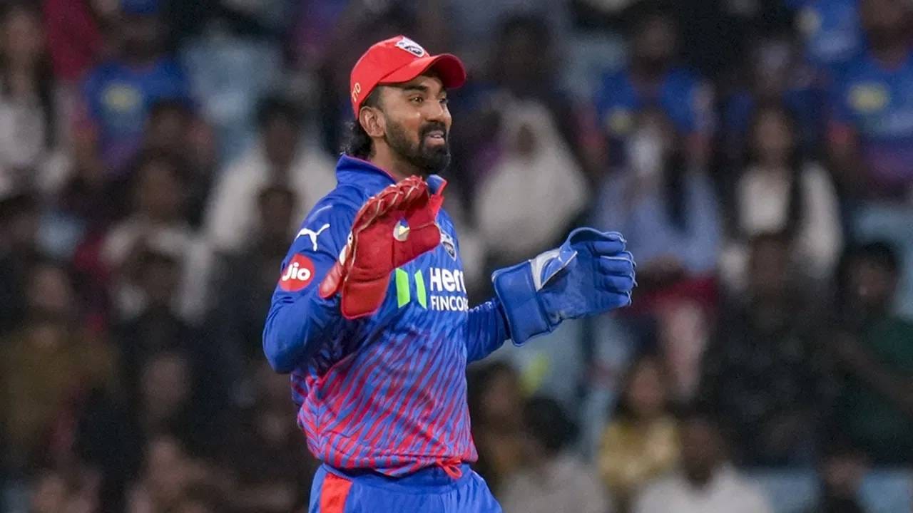 केएल राहुल या यादीत चौथ्या क्रमांकावर आहे. त्याने मागच्या पाच वर्षात 49 सामन्यात 32 झेल पकडले आहेत. तर दोनच झेल सुटले आहे. त्याची झेल पकडण्याची क्षमता 94.1 टक्के इतकी आहे. (Photo- PTI)