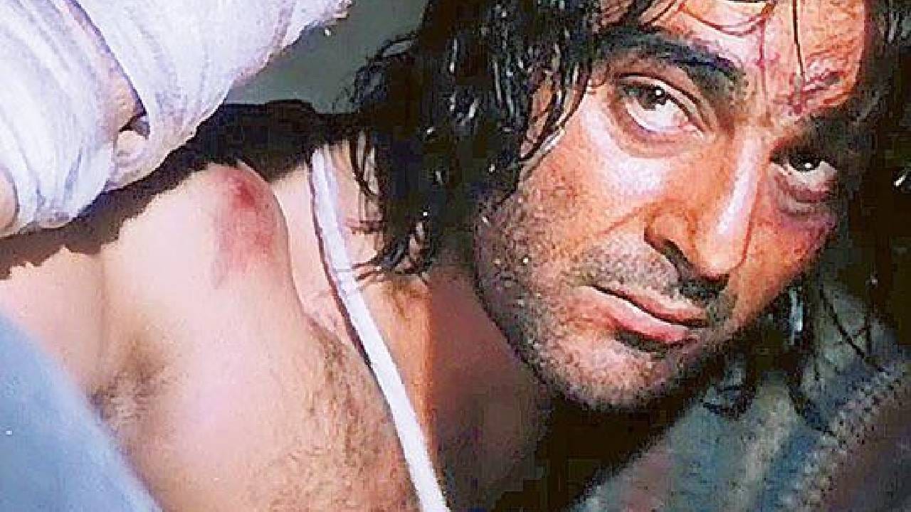 चित्रपटाच्या शूटिंगदरम्यान सेटवर एक अशी घटना घडली ज्याने उपस्थित सर्वांचीच घाबरगुंडी उडाली. एका दृश्यात संजय दत्तला त्याच्या सहकलाकाराशी केवळ संवाद साधायचा होता, मात्र सीन सुरू असताना अचानक त्याने समोरच्या व्यक्तीचा गळा आवळायला सुरुवात केली. 