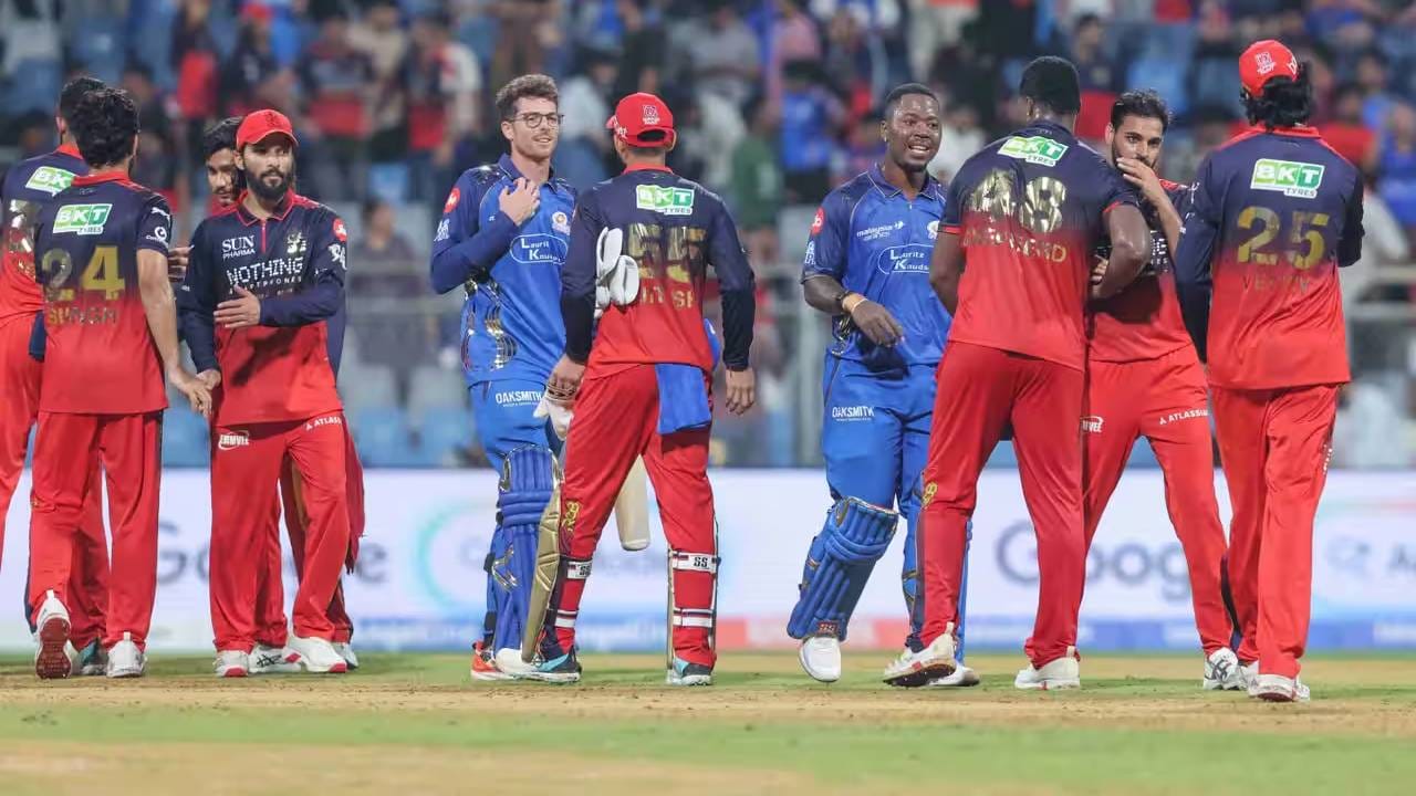 IPL स्पर्धेतील रटाळ सामना म्हणून मुंबई इंडियन्स आणि आरसीबी सामन्याची चर्चा, झालं असं की..