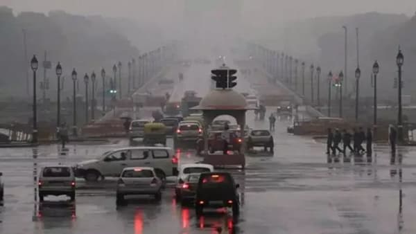 Weather Update : महाराष्ट्रावर पावसाचं मोठं संकट, 20 जिल्ह्यांना हाय अलर्ट, IMD चा झोप उडवणारा इशारा