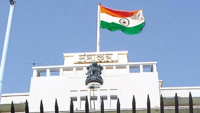 GR चा महारेकॉर्ड! चार दिवसांत ९५१ जीआर, प्रशासनाची लगीन घाई