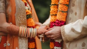 एकाच गोत्रात लग्न? जीवनात खरंच येते मोठे वादळ?.