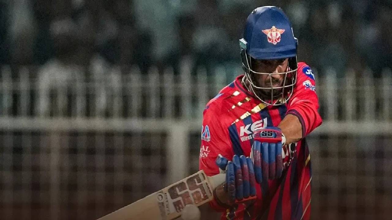 Mukul Choudhary : थोडक्यात मुंबई इंडियन्सच्या हातून जो मोहरा निसटला तो आज LSG साठी ठरला हिरो, कोण आहे  मुकुल चौधरी?