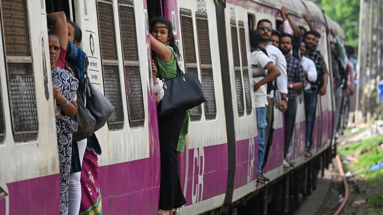 Mumbai local 2