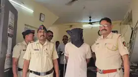कपाळावर किस, मिठीचा प्रयत्न, नागपुरात महिलांसोबत अजब कांड...