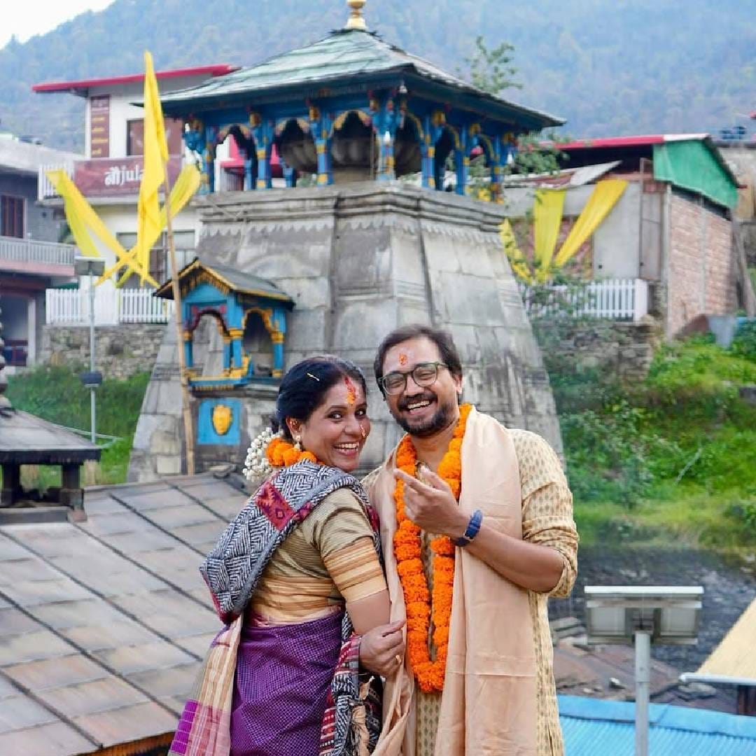 'एलिझाबेथ एकादशी', 'बाबा', 'बालभारती', 'पंचक', 'आणि.. डॉ. काशिनाथ घाणेकर' यांसारख्या चित्रपटांमध्ये नंदिताने भूमिका साकारल्या आहेत. नंदिताचा पती विपुल नाट्य दिग्दर्शक आहे. 'पै पैशाची गोष्ट' आणि 'उद्ध्वस्त धर्मशाळा' यांसारख्या नाटकांमधून विपुल महागांवकरने आपली वेगळी ओळख निर्माण केली. 
