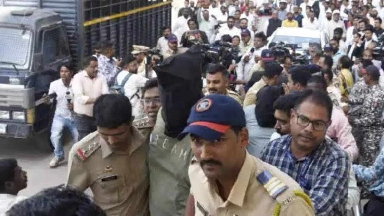 धर्म बदललास तर तुझे वडील… नाशिकच्या आयटी कंपनीतील अजून एक धक्कादायक प्रकार उघड